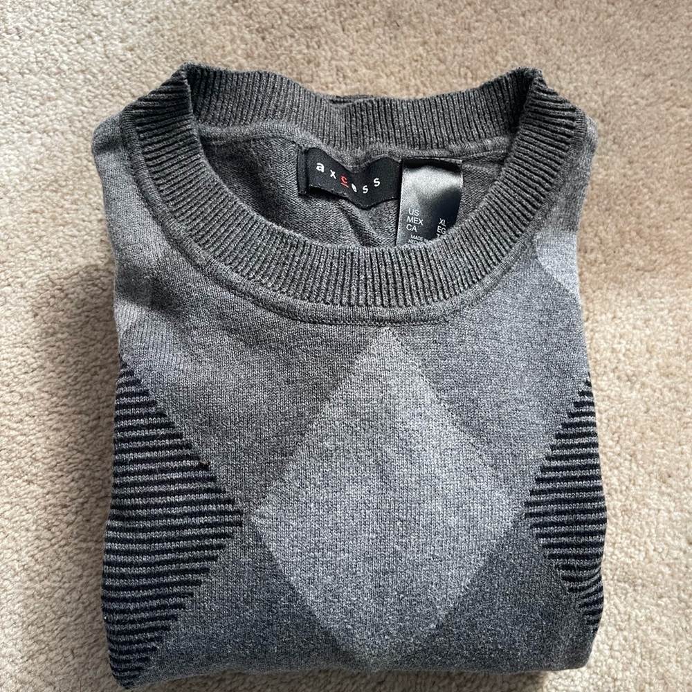 Axces Crewneck Sweater
